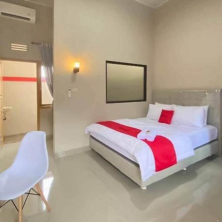 Reddoorz Syariah Near Hajimena Lampung Hotel Bandar Lampung Exterior foto