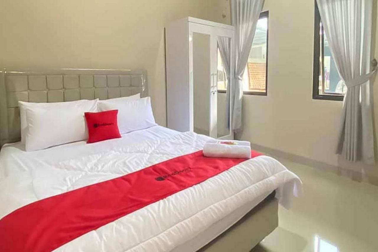 Reddoorz Syariah Near Hajimena Lampung Hotel Bandar Lampung Exterior foto