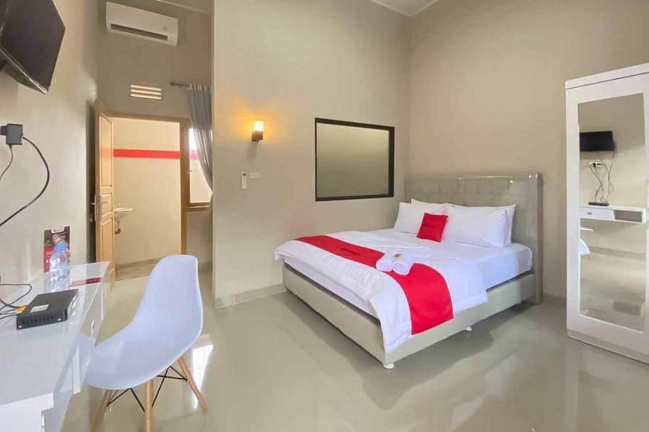 Reddoorz Syariah Near Hajimena Lampung Hotel Bandar Lampung Exterior foto